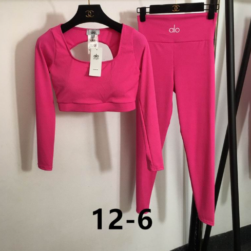 ALO 2-PIECE CROP-TOP/LEGGING
