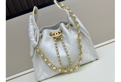 CHANEL SMALL HANDBAG