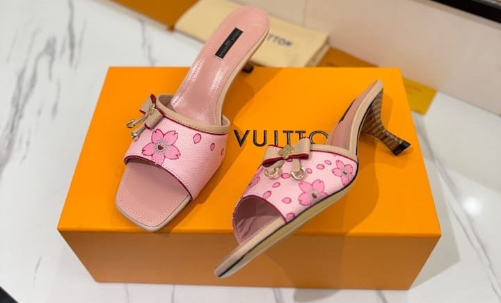 LOUIS VUITTON X TAKASHI MURAKAMI SAKURA 6AM MULE
