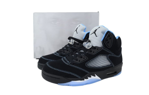 NIKE AIR JORDAN 4 RETRO FLIGHT CLUB
