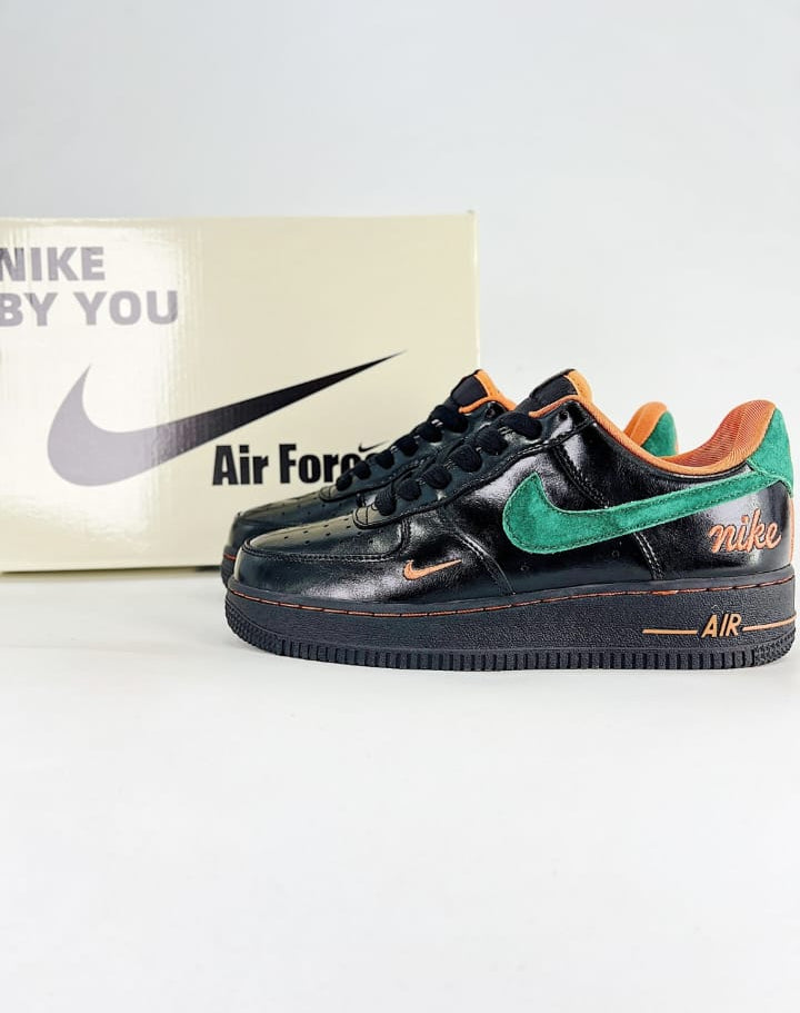 NIKE AIR FORCE 1 '07 LOW